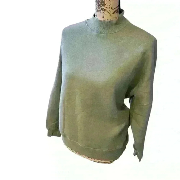 MOD REF Crewneck Sweatshirt! Green 💚 The Perfect Cozy Fit - Picture 4 of 5